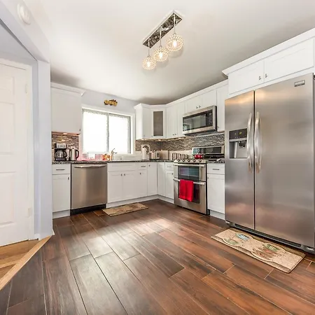 Luxury Close To Ubs Arena And Jfk
